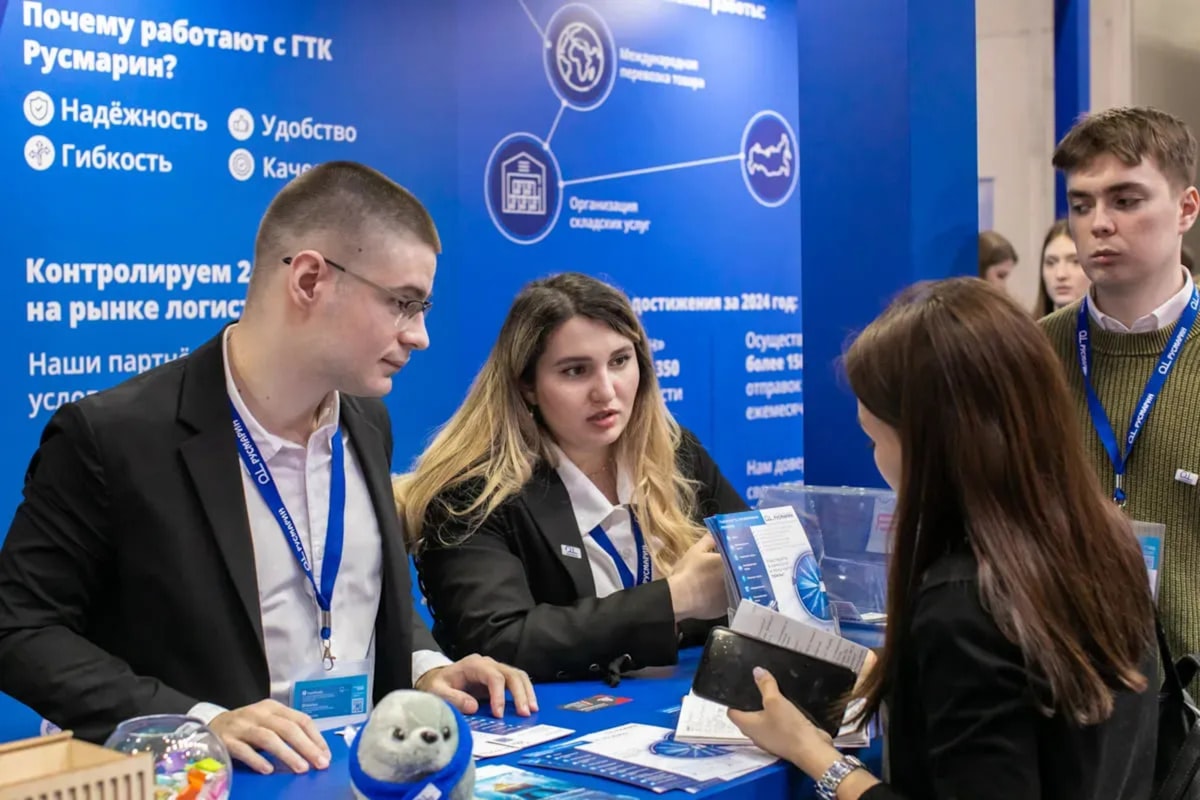 Merchandising para ferias de primavera 2026: que llevar y como destacar