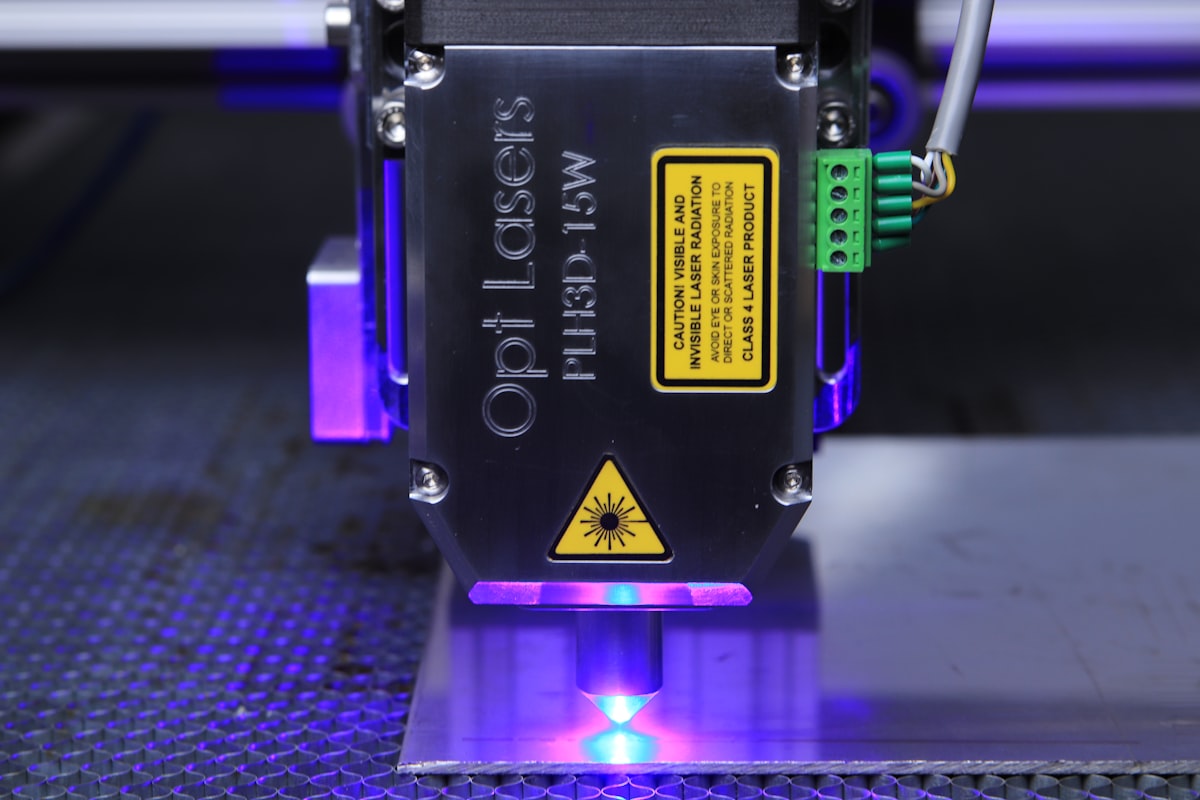 Serigrafia, grabado laser o bordado: que tecnica elegir